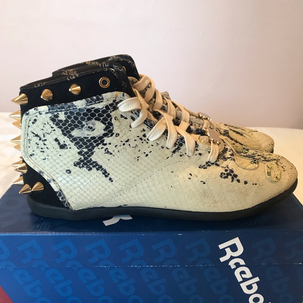 Melody Ehsani x Reebok snakeskin sneakers size 8